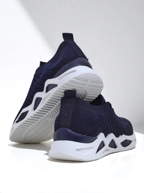 Royalfashion Матеріальні жіночі снікерси Kaenno