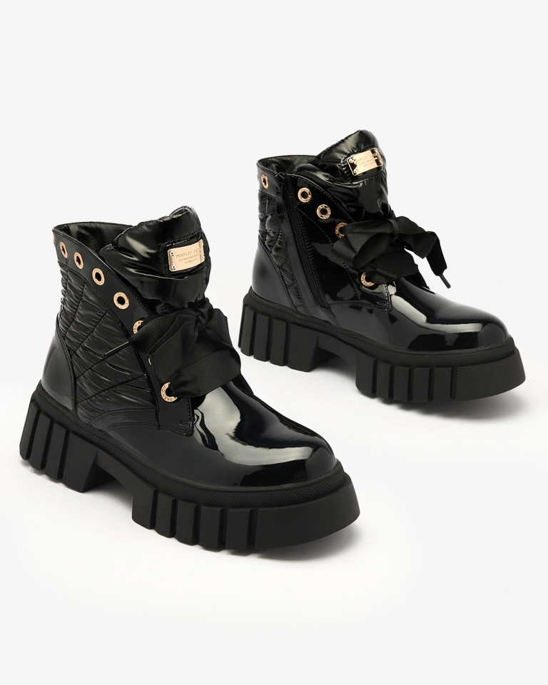 Royalfashion Prošívané lakované dámské černé kozačky Alefro