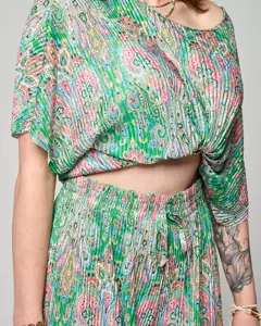 темно-зелений || рожевий