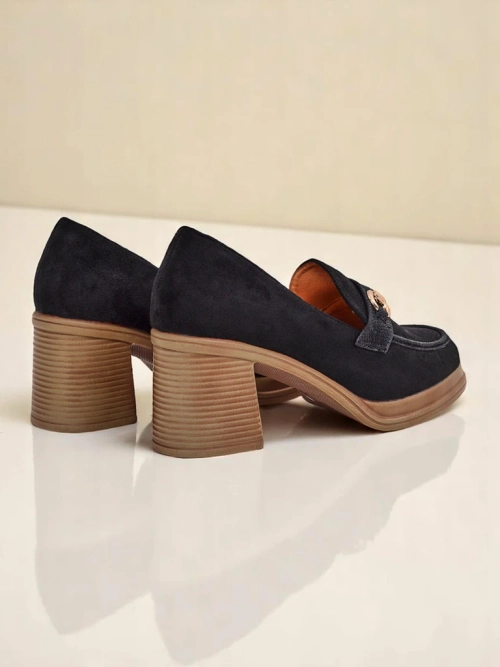 Royalfashion Жіночі лофери на широкому каблуці Apareus