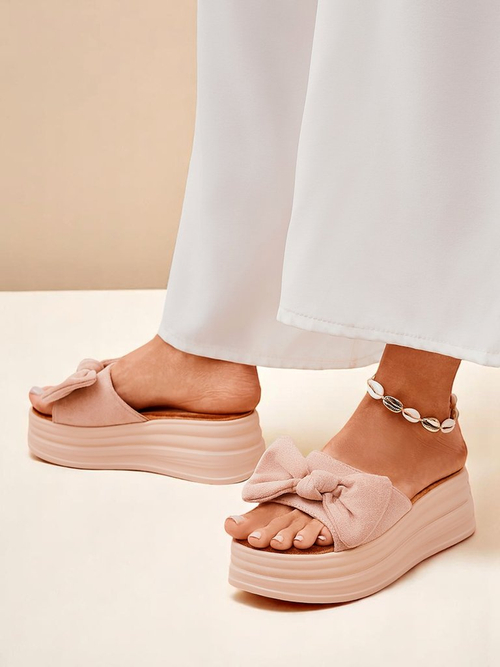 Royalfashion Жіночі шльопанці на платформі Givan