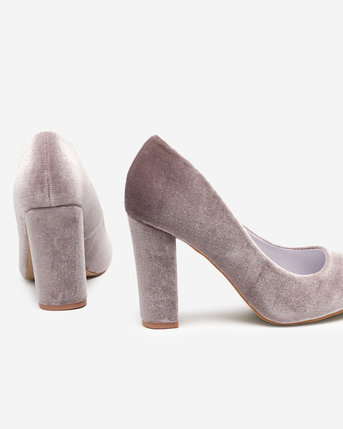 Світло-сірі жіночі туфлі на підборах Scultu