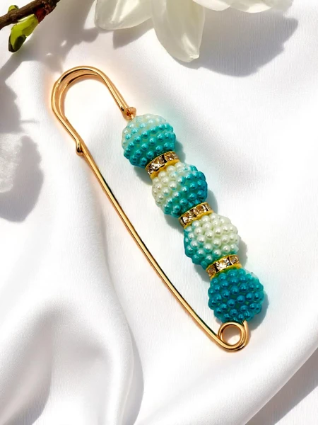 Декоративна жіноча брошка з перлами Four Pearls