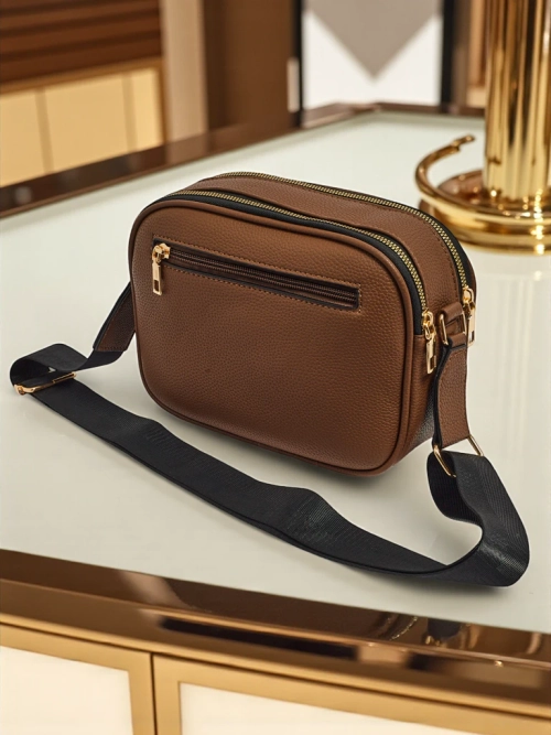 Маленька жіноча сумочка з екошкіри Lunar Elegance