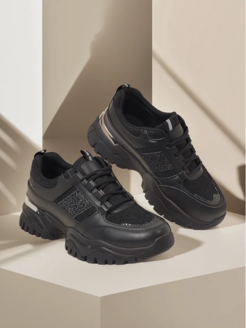 Жіночі кросівки Arete Nero на плоскій підошві зі шкіри екологічної