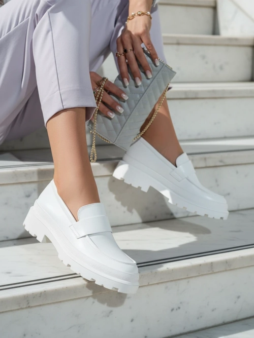 Мокасини Жіночі Aura Білі на Платформі - Елегантні та Зручні, Еко Шкіра