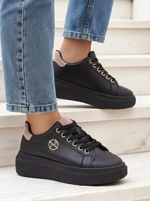 Royalfashion Жіночі спортивні кросівки Clevermood