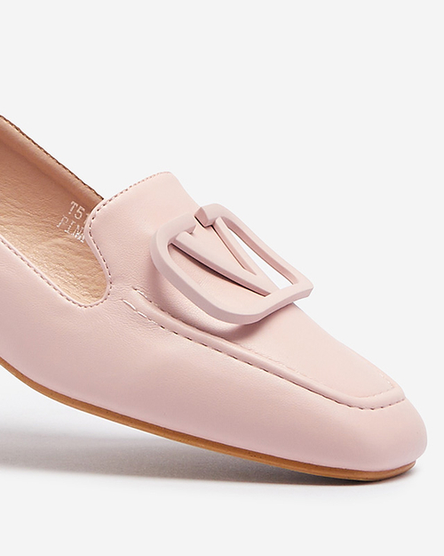 Світло-рожеві жіночі мокасини з орнаментом в тон Terika - Взуття