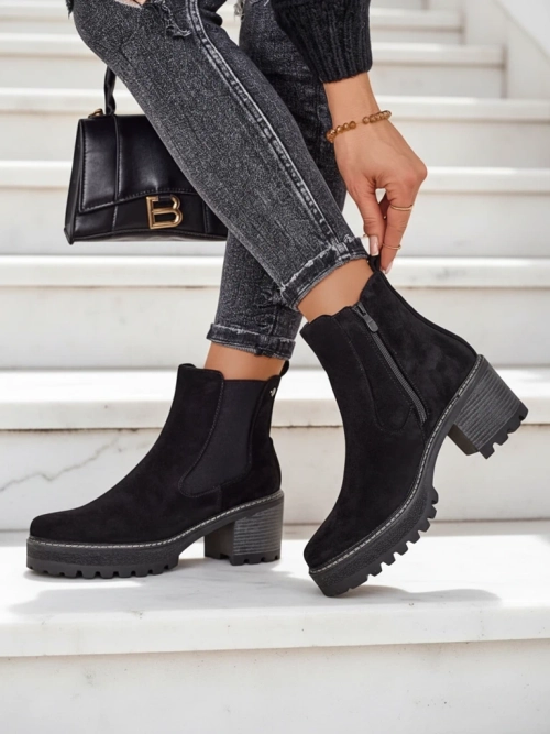 Жіночі чоботи Segori Роялфешн з екосукном на підошві