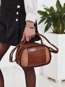 коричневий