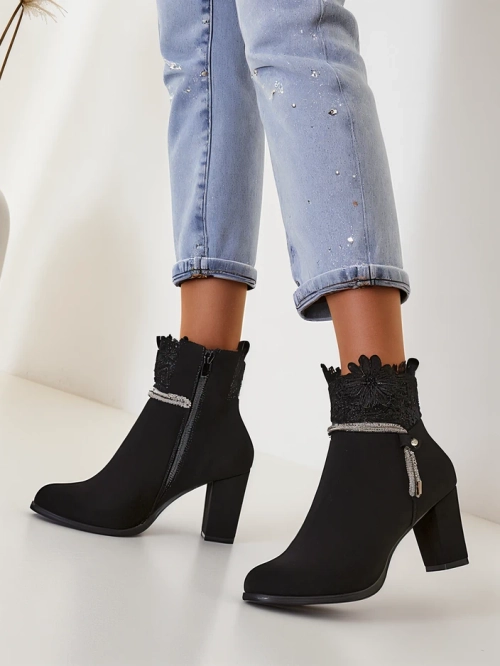 Royalfashion Жіночі черевики на щиколотці Esilose