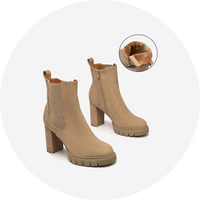 světle hnědá || hnědý