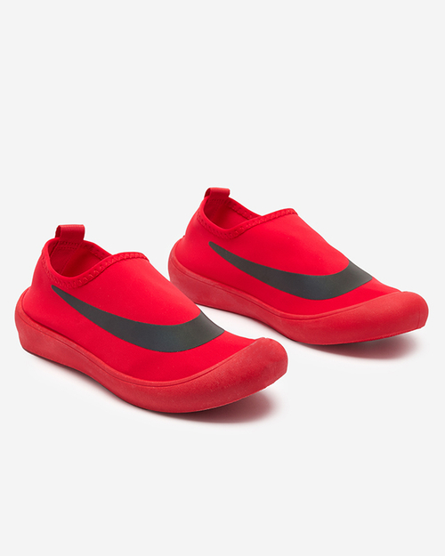 Жіноче спортивне взуття червоного кольору Lerick