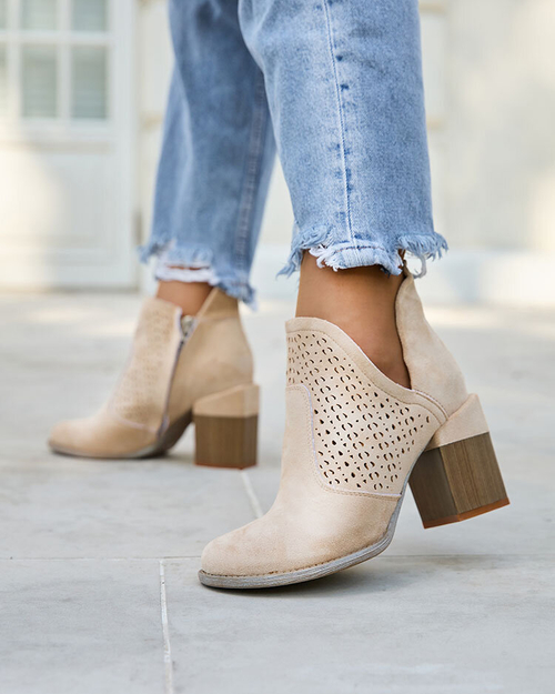 Royalfashion Жіночі бежеві черевики на шпильці Neafla