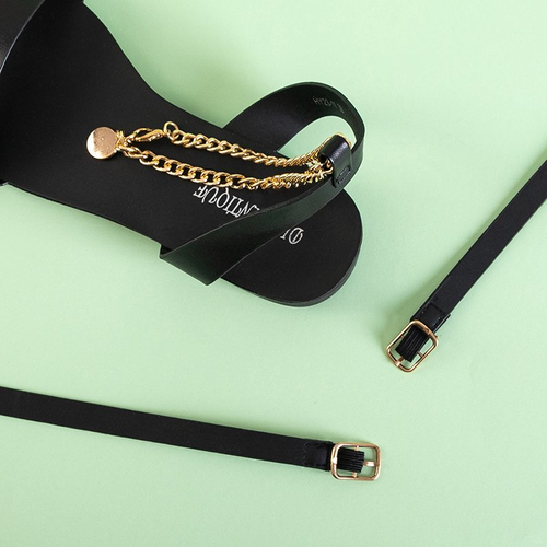 Чорні жіночі босоніжки на ланцюжку Izdylea