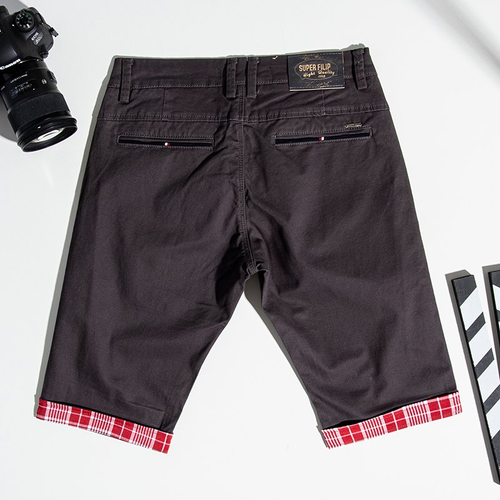 Темно-сірі чоловічі шорти з бордовими вставками