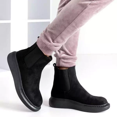 OUTLET Чорні жіночі чоботи на платформі Baruccio - Взуття