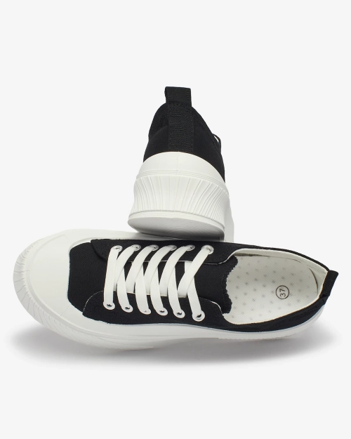 Royalfashion Чорні спортивні кросівки на платформі Luceri