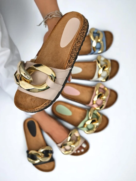 Dámské pantofle Coralia Royalfashion ecru na platformě s řetězem