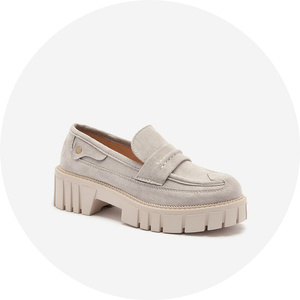 Světle šedá || holubí šedá || černý