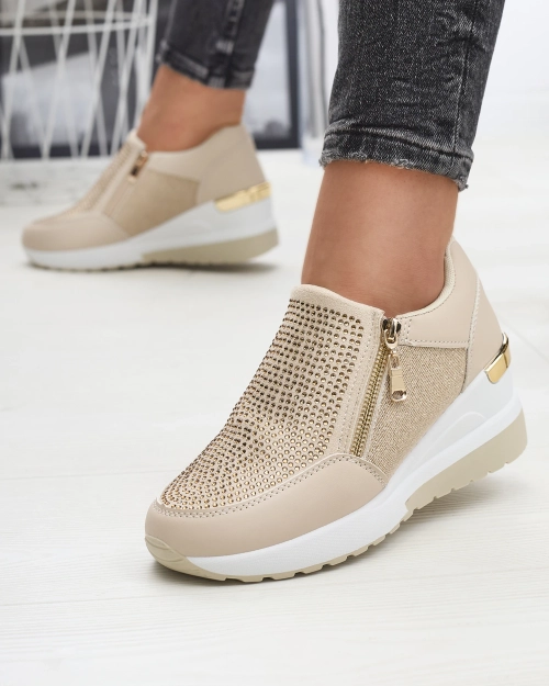 Бежеві жіночі спортивні туфлі на платформі з цирконами Martela - Взуття