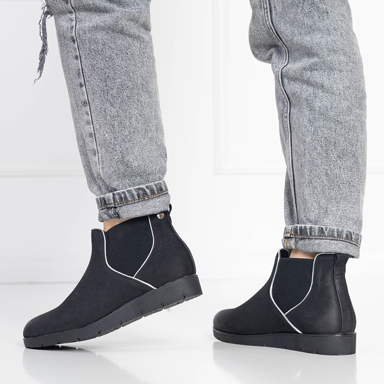 VÝPRODEJ Elegantní dámské kozačky černé Zulla- Footwear