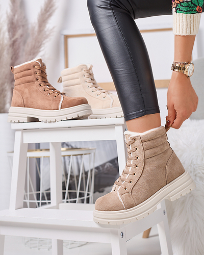 Жіночі утеплені черевики-трапери коричневого кольору Tivica - Взуття