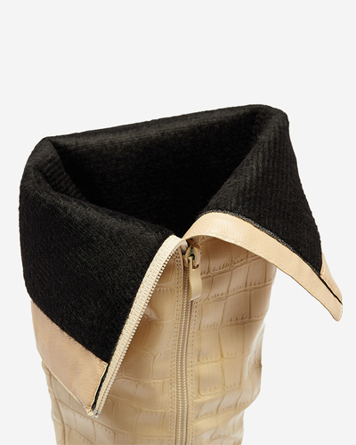 Жіночі черевики на шпильці з тисненням бежевого кольору Mastiu- Взуття