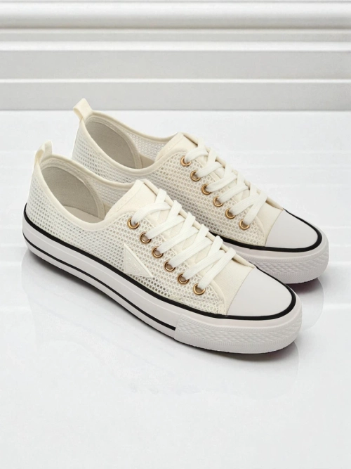 Royalfashion Жіночі перфораційні кросівки Rebbse