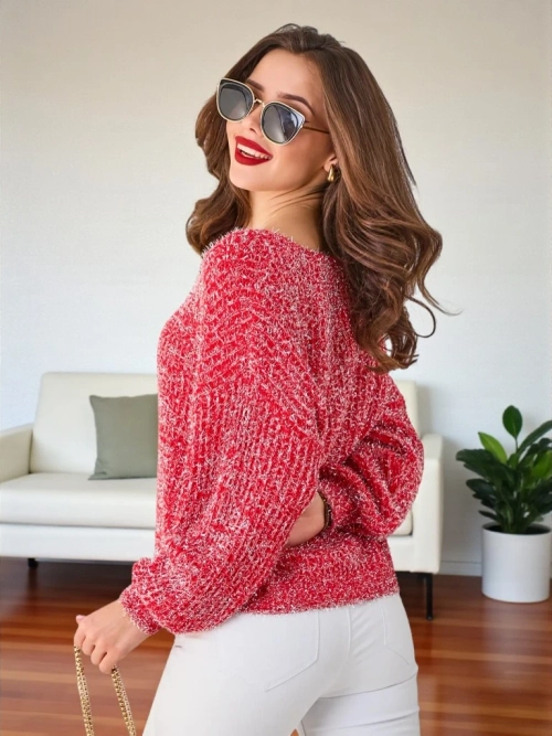 Royalfashion Жіночий светр з блискучою ниткою