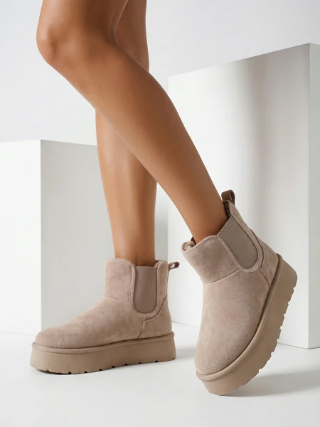 Royalfashion Жіночі короткі черевики Nomas a'la snow boots