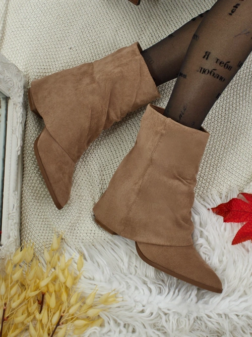 Жіночі ботильйони із закритою халявою Moonly