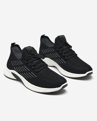 Pánská černá šněrovací sportovní obuv značky Nertic - obuv