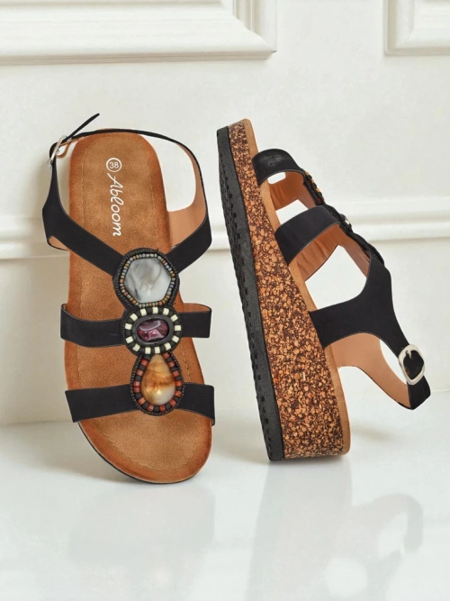 Royalfashion Жіночі босоніжки на танкетці з камінням Grace Shine