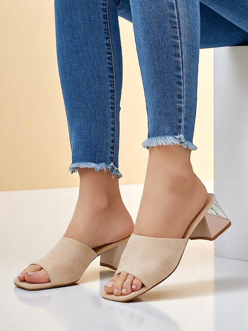 Жіночі шльопанці Royalfashion з декоративними підборами Vollatie