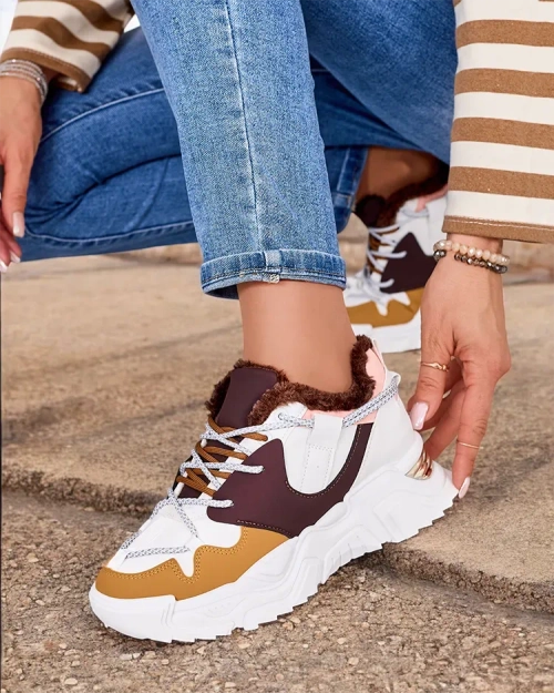 Жіночі утеплені кросівки Royalfashion Cyrenna