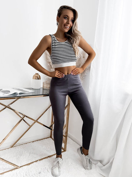 Tmavě šedé dámské legíny- Oblečení