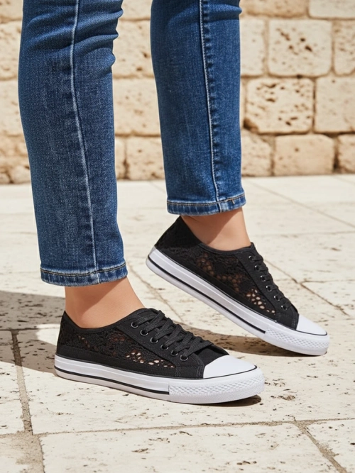 Жіночі кеди Calista Nero з мереживом, дихаючі - колекція Літо/Весна