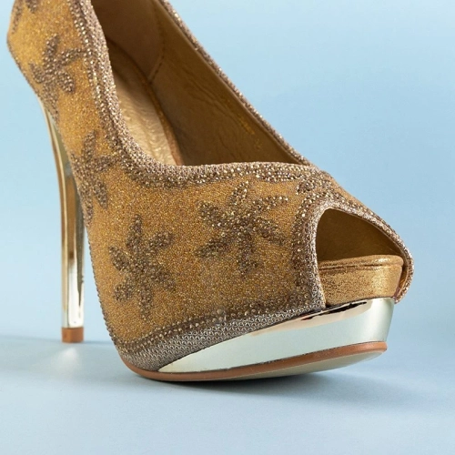 OUTLET Золоті парчані жіночі високі підбори з фіанітом Yilla - Взуття