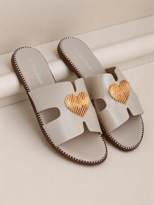 Royalfashion Жіночі шльопанці на плоскій підошві Heart Chic