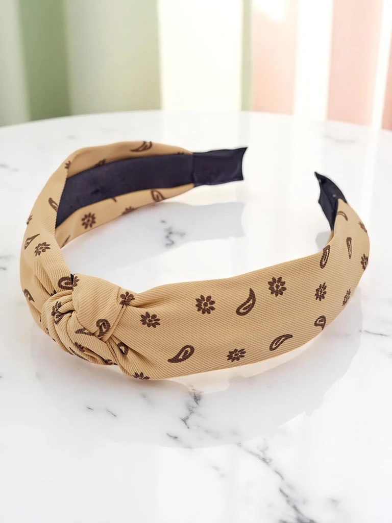 Royalfashion Čelenka s pleteným vzorem Grafity Boom