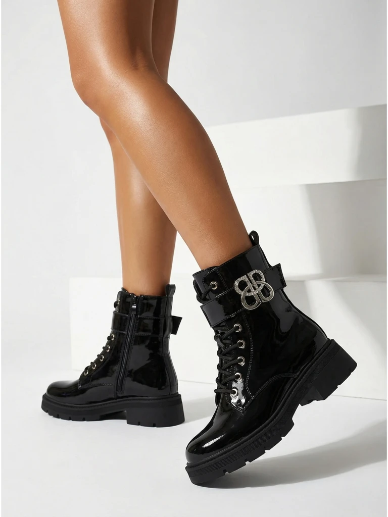 Lakované dámské workery z eko kůže Veuli