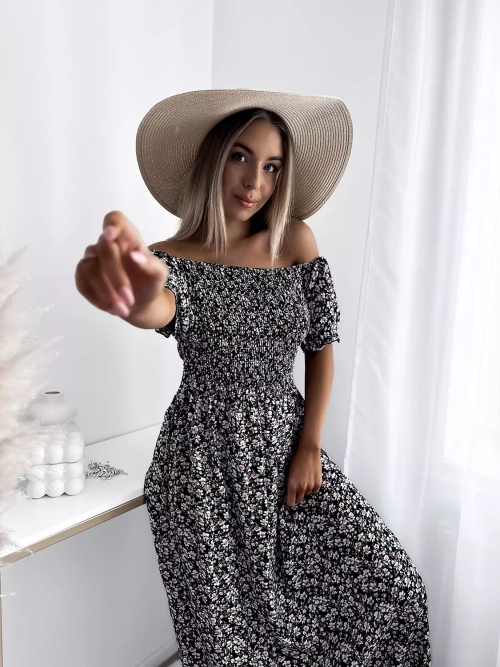 Чорна жіноча квітчаста сукня міді - Одяг