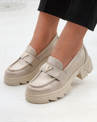 Жіночі золоті мокасини з декором Sarix - Взуття