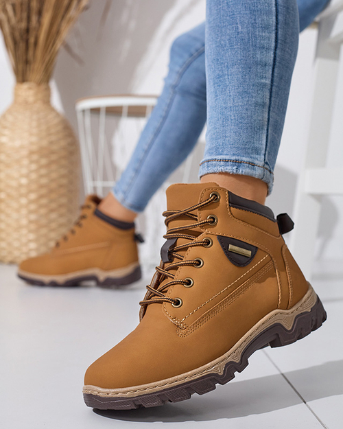 Світло-коричневі жіночі черевики Wikersa