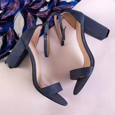 OUTLET Tmavě modré dámské sandály na sloupku Anniet - Obuv