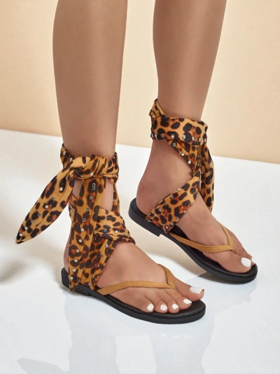 Royalfashion Dámské žabky s ozdobným páskem Safari Sweet