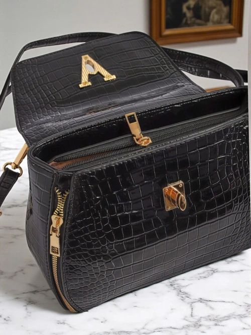 Чорна жіноча сумка Vespera Classico екошкіра замшева та лакована