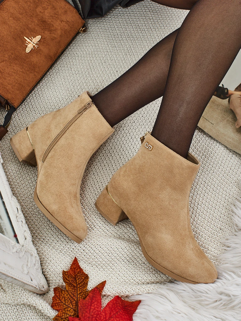 Dámské kotníkové boty eko semišové na sloupku Arshinea