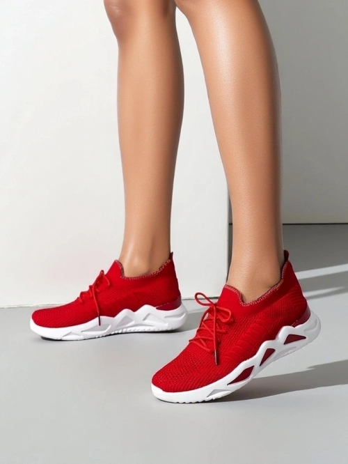 Royalfashion Жіночі кросівки на резинці Terrifa